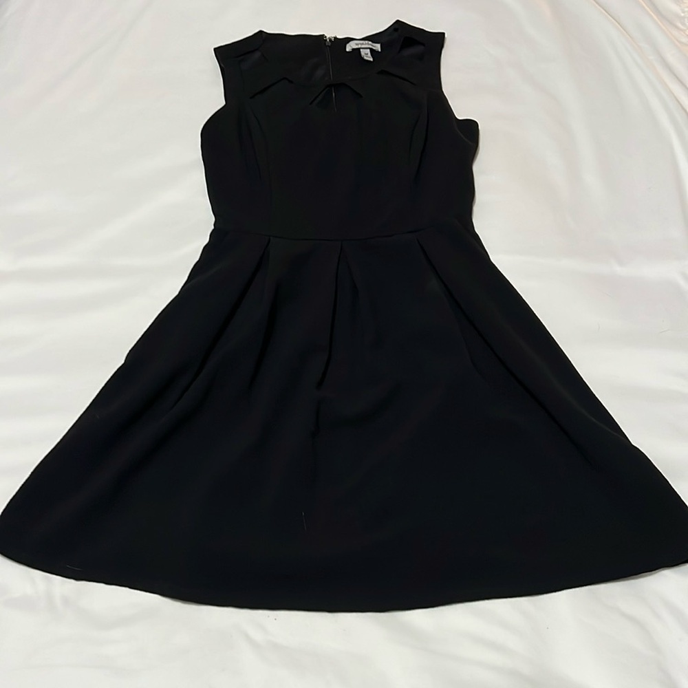 Speechless Black Sleeveless Dress with Pockets